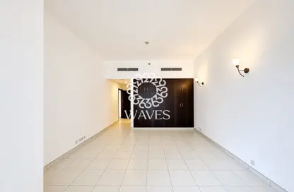 Apartment - 2 Bedrooms - 3 Bathrooms for rent in Latifa Tower - Sheikh Zayed Road - Dubai