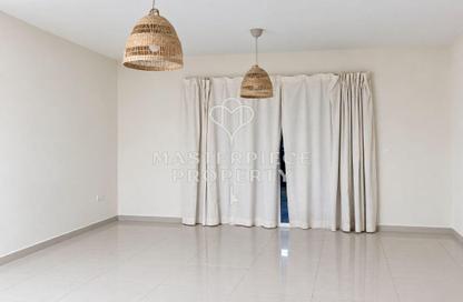 Townhouse - 2 - 3 for sale in Mediterranean Style - Al Reef Villas - Al Reef - Abu Dhabi