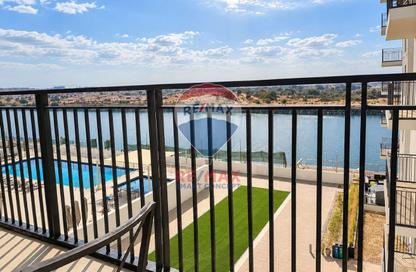 Apartment - Studio - 1 for rent in Waters Edge - Yas Island - Abu Dhabi