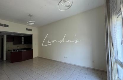 Apartment - 1 Bedroom - 2 Bathrooms for rent in Building 61 - Mediterranean Cluster - Discovery Gardens - Dubai Apartment - 1 Bedroom - 2 Bathrooms for rent in Building 61 - Mediterranean Cluster - Discovery Gardens - Dubai