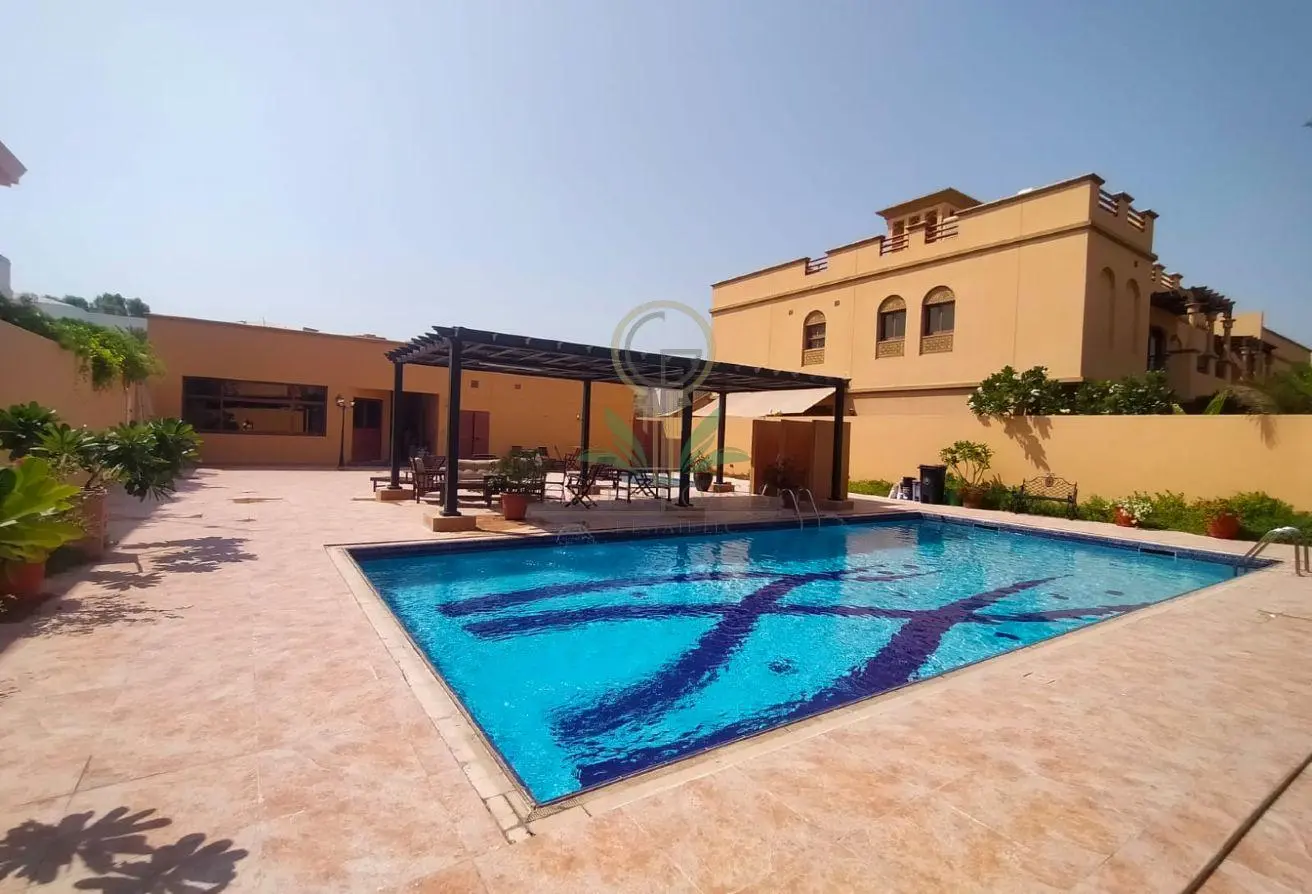 162780101 - Property Main Image