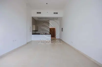 Apartment - Studio - 1 Bathroom for rent in Ansam 2 - Ansam - Yas Island - Abu Dhabi