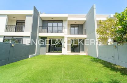 Townhouse - 3 Bedrooms - 1 Bathroom for rent in Casa Flores - Green Community Motor City - Motor City - Dubai