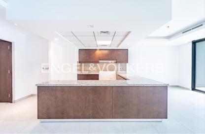 Townhouse - 3 Bedrooms - 1 Bathroom for rent in Casa Flores - Green Community Motor City - Motor City - Dubai Townhouse - 3 Bedrooms - 1 Bathroom for rent in Casa Flores - Green Community Motor City - Motor City - Dubai