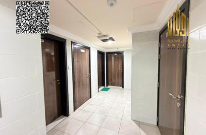 عمارة بالكامل - 8 غرف نوم - 8 حمامات للبيع في بنايه عجمان 44 - 1 الحميدية - الحميدية - عجمان