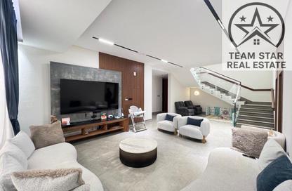 Villa - 5 Bedrooms - 7 Bathrooms for sale in Al Yasmeen 1 - Al Yasmeen - Ajman