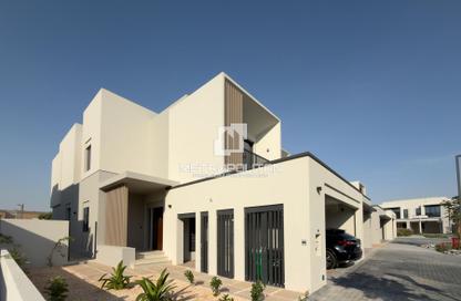 Townhouse - 4 - 5 for rent in Jebel Ali Village Townhouses - Jebel Ali Village - Jebel Ali - Dubai