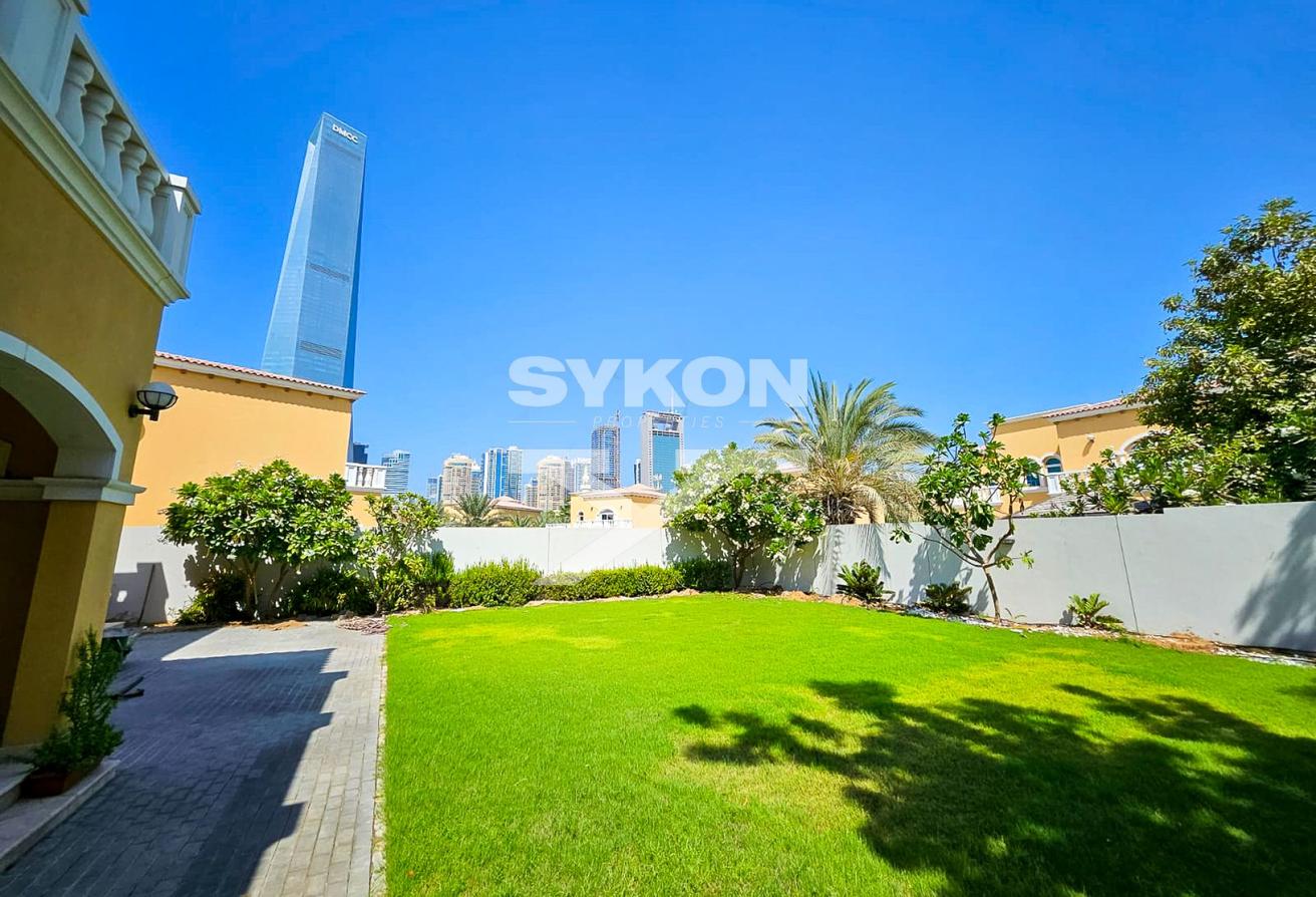 Huge 5 Bedroom | Well Located | Well Maintained photo 14