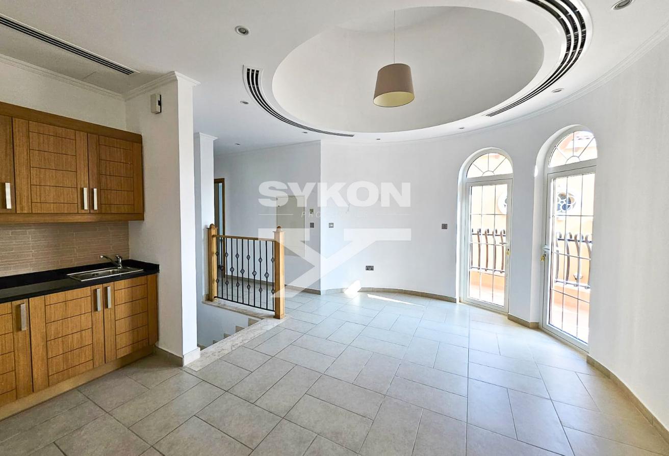 Huge 5 Bedroom | Well Located | Well Maintained photo 6