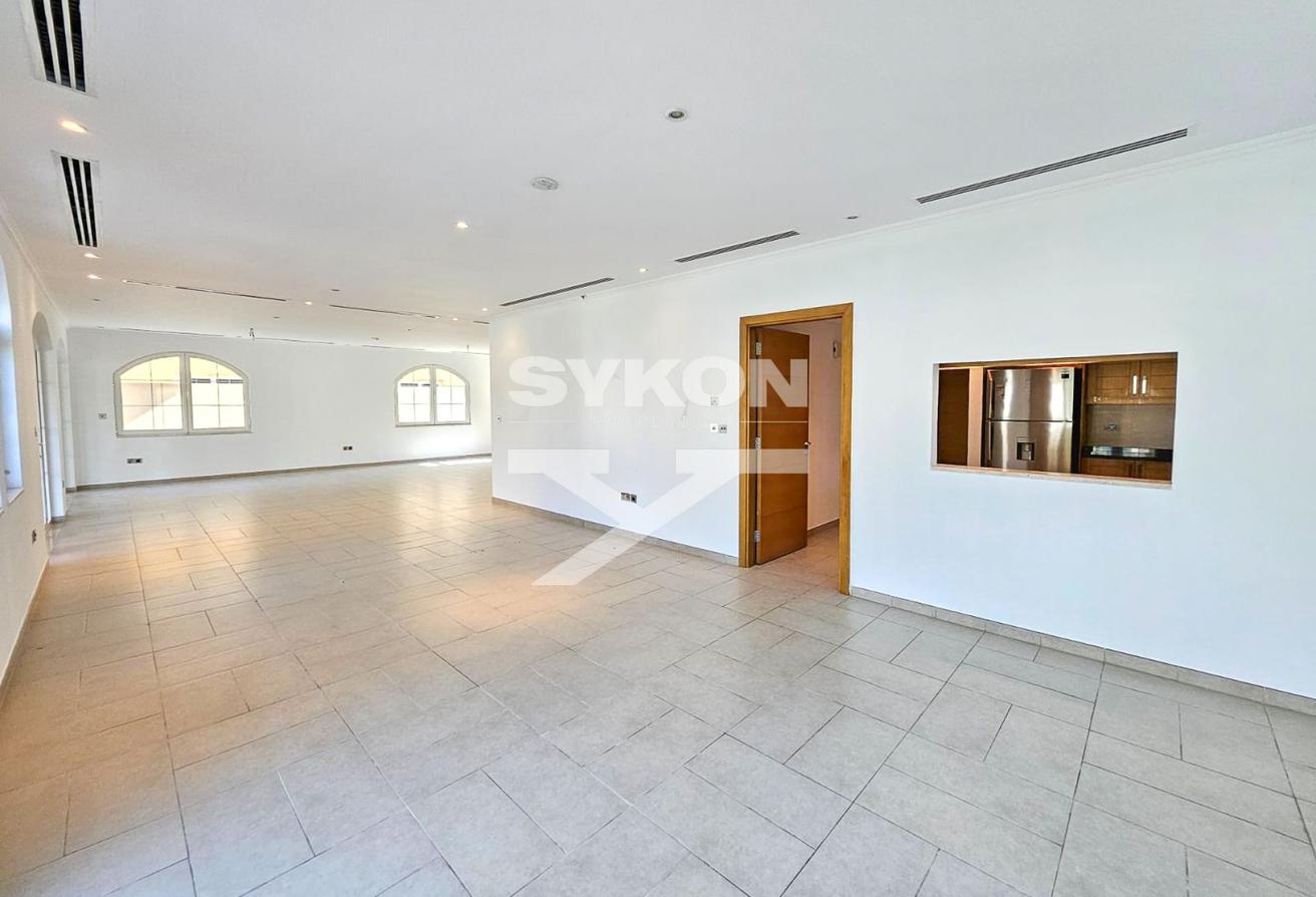 Huge 5 Bedroom | Well Located | Well Maintained photo 7