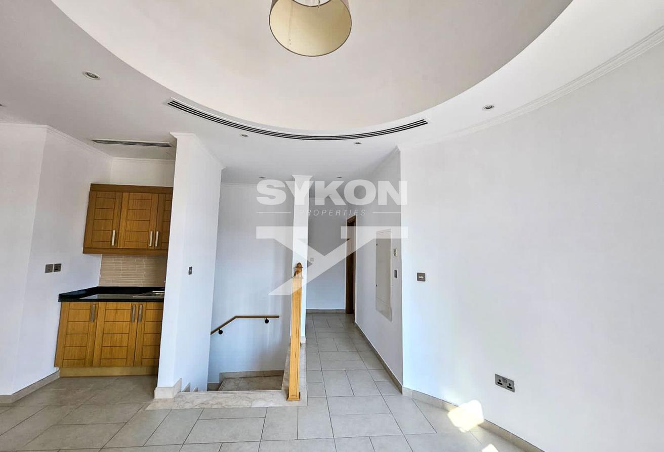 Huge 5 Bedroom | Well Located | Well Maintained photo 10