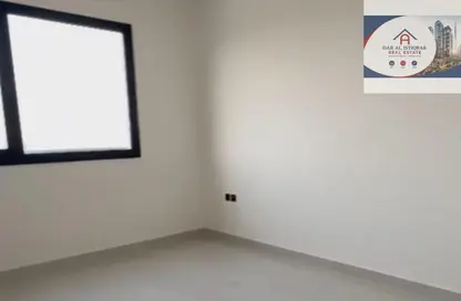 شقة - غرفة نوم - 1 حمام للايجار في مجمع مويلح - تجارية مويلح - الشارقة