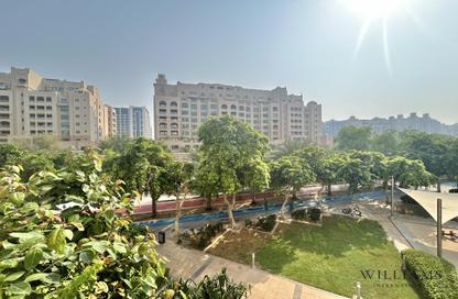 Apartment - 1 - 2 for rent in Al Shahla - Shoreline Apartments - Palm Jumeirah - Dubai