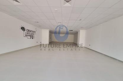 Shop - Studio for rent in Health care City - Dubai Healthcare City - Bur Dubai - Dubai