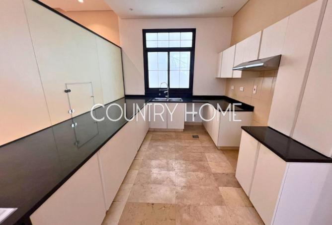 63245803 - Property Image 3