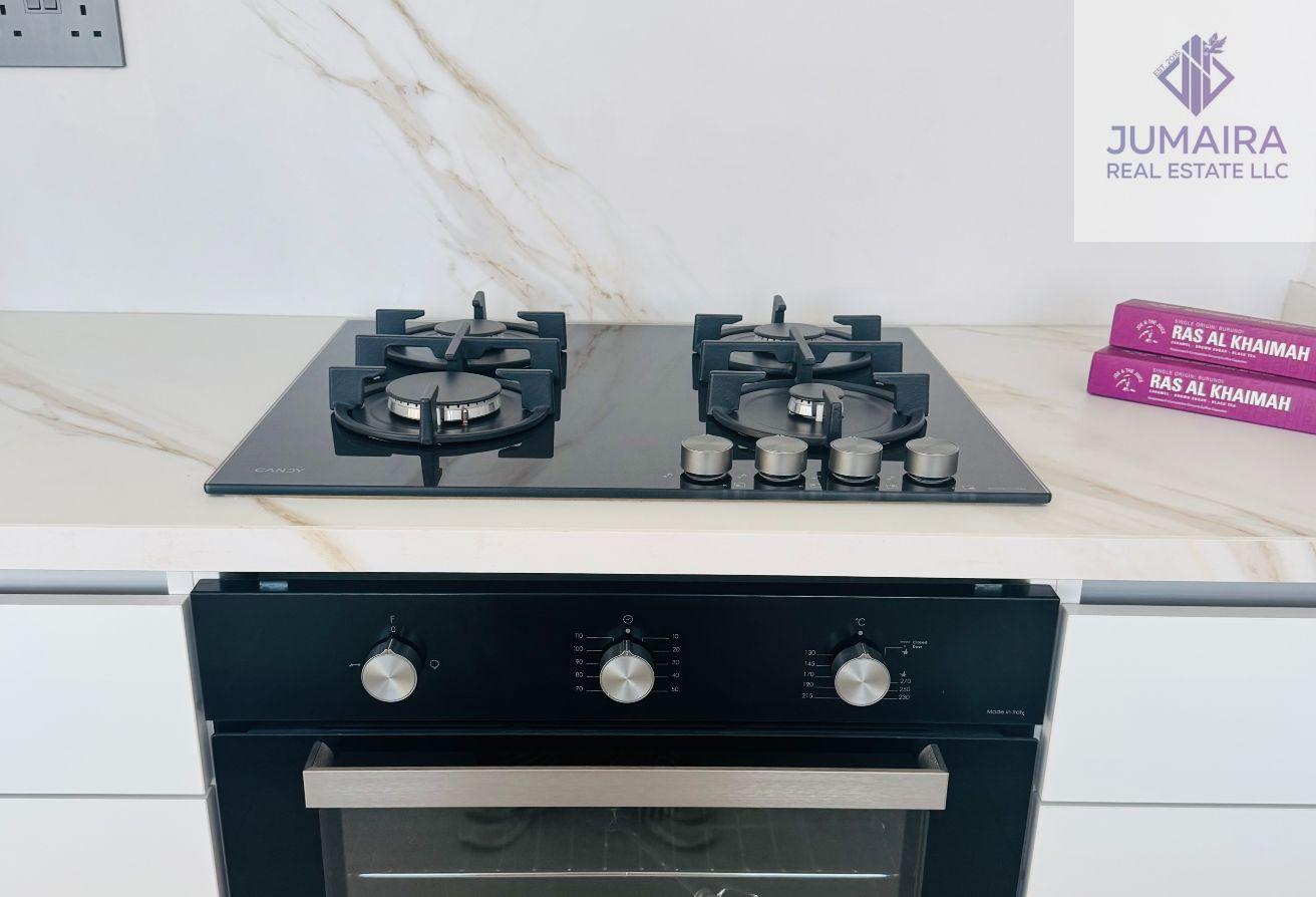 Elegant 2 Bedroom TH | Brand New | Beach Access