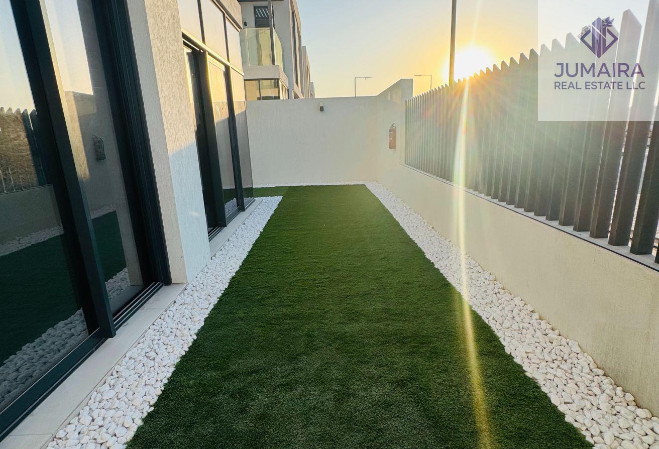 Elegant 2 Bedroom TH | Brand New | Beach Access