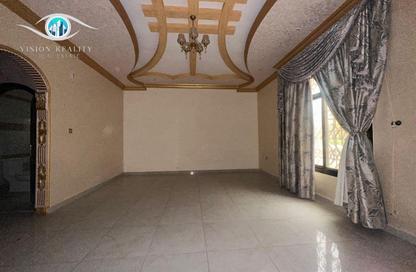 Villa - 5 Bedrooms - 6 Bathrooms for rent in Al Uraibi - Ras Al Khaimah