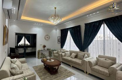 Villa - 5 Bedrooms - 7 Bathrooms for rent in Al Yasmeen 1 - Al Yasmeen - Ajman