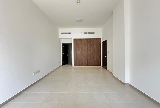 110990440 - Property Image 2
