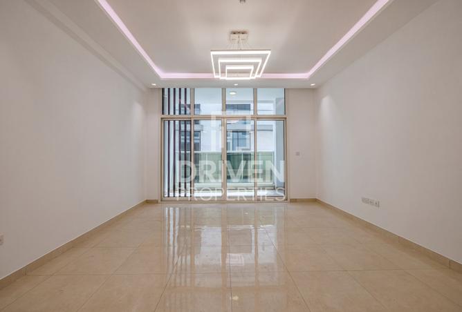 116808347 - Property Image 3