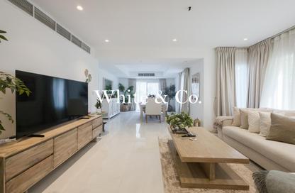 Villa - 3 Bedrooms - 3 Bathrooms for rent in Springs 15 - The Springs - Dubai