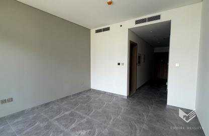 Apartment - Studio - 1 for rent in Peninsula Two - Peninsula - Business Bay - Dubai