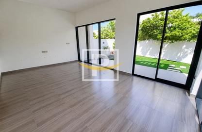 Townhouse - 4 - 3 for rent in Topanga - The Park Villas - Damac Hills - Dubai