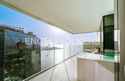 Apartment - 3 Bedrooms - 3 Bathrooms for rent in Five Luxe JBR - Jumeirah Beach Residence - Dubai