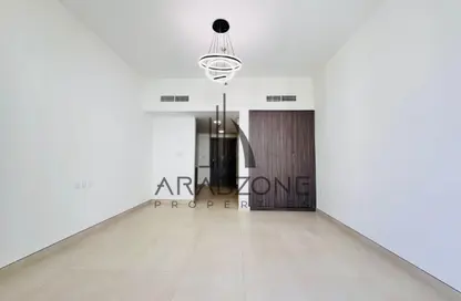 شقة - 1 حمام للايجار في جلوريوس سنترال ريزيدنسز - المدينة العالمية المرحلة 2 - 4 الورسان - الورسان - دبي