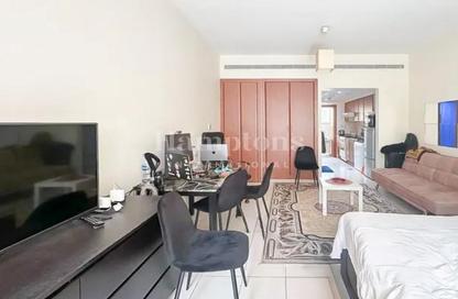 Apartment - Studio - 1 Bathroom for rent in Al Dhafra 4 - Al Dhafra - Greens - Dubai