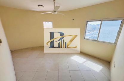 Apartment - 2 - 1 for rent in Fire Station Road - Muwaileh - Sharjah