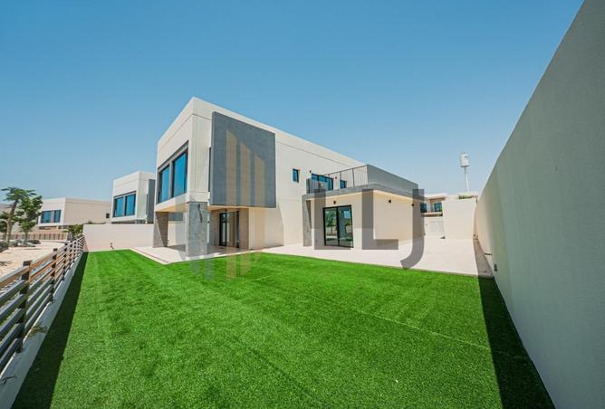 106854117 - Property Main Image