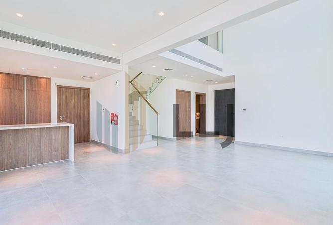 106854117 - Property Image 3