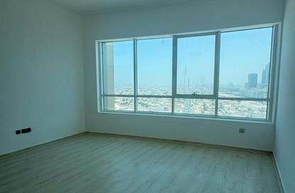 Apartment - 2 Bedrooms - 3 Bathrooms for rent in Beach Tower 1 - Al Khan Lagoon - Al Khan - Sharjah