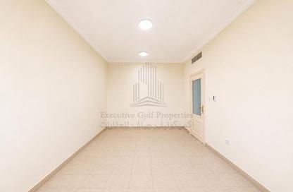 Apartment - 2 - 2 for rent in Airport Road - Abu Dhabi