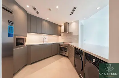 Apartment - 2 Bedrooms - 3 Bathrooms for rent in Al Basri - Shoreline Apartments - Palm Jumeirah - Dubai
