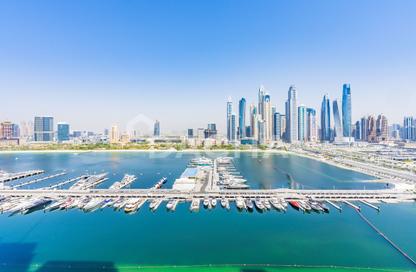 Apartment - 2 Bedrooms - 2 Bathrooms for sale in Marina Vista Tower 2 - Marina Vista - Emaar Beachfront - Dubai Harbour - Dubai