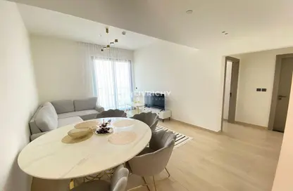 شقة - 2 غرف نوم - 2 حمامات للبيع في بن غاطي نوفا - الضاحية 12 - قرية جميرا الدائرية - دبي