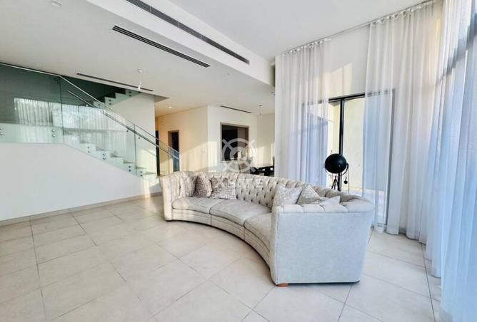 145092214 - Property Image 2