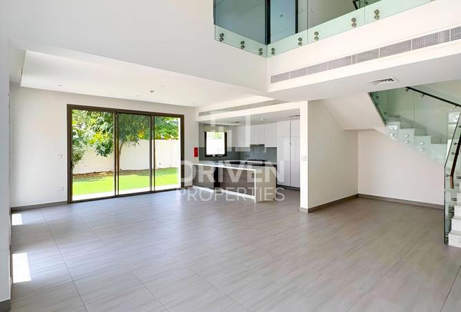 76566804 - Property Image 2