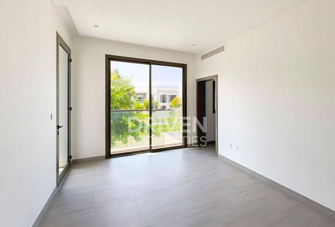 76566804 - Property Image 3