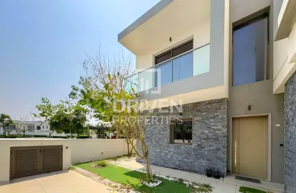 Townhouse - 4 Bedrooms - 5 Bathrooms for rent in Redwoods - Yas Acres - Yas Island - Abu Dhabi