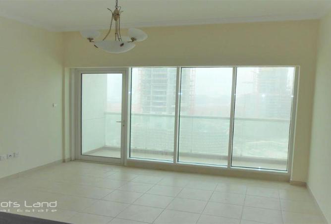 100403969 - Property Image 3