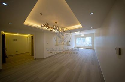 Apartment - 2 - 3 for rent in Al Qasba Downtown - Al Qasba - Sharjah