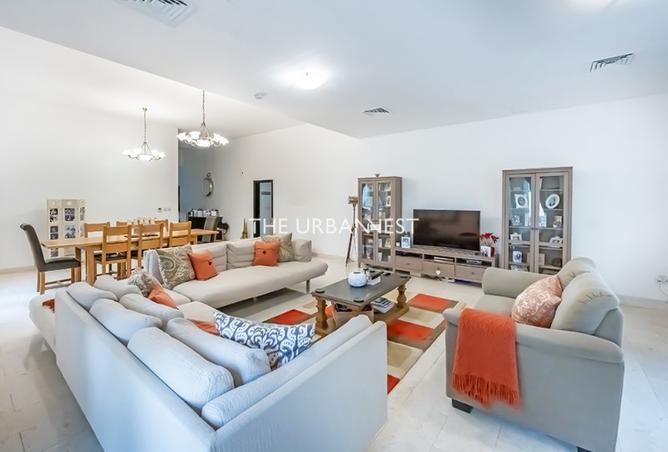 Spacious Mazaya C1| Well Maintained | Tenanted — photo 3