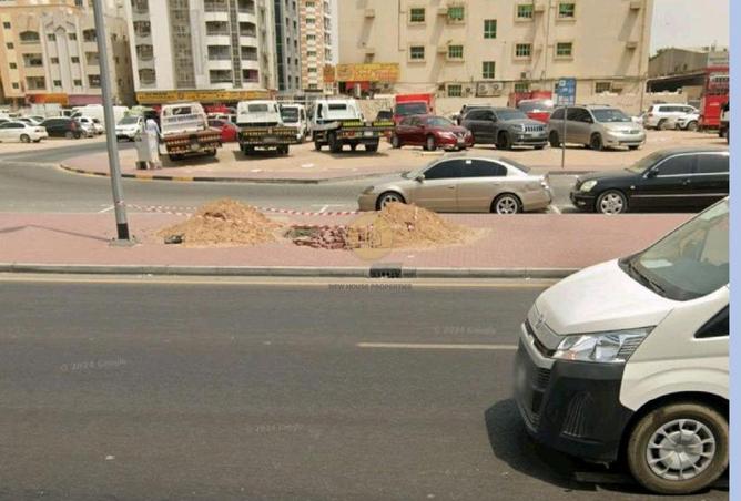 70267835 - صورة العقار 3