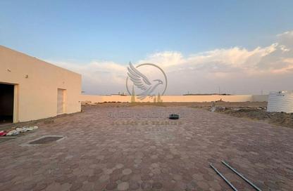 Land - Studio for rent in Al Jlail - Al Sajaa - Sharjah