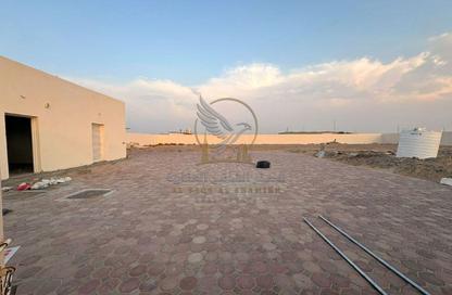 Land - Studio for rent in Al Jlail - Al Sajaa - Sharjah