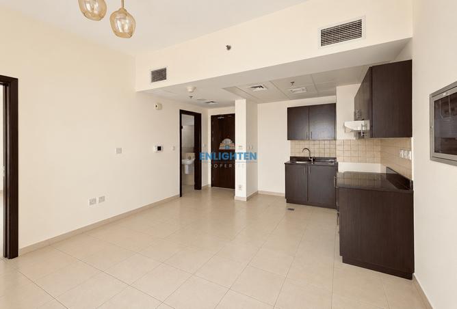 GROUND FLOOR | UNFURNISHED | WELL MAINTAINED photo 2